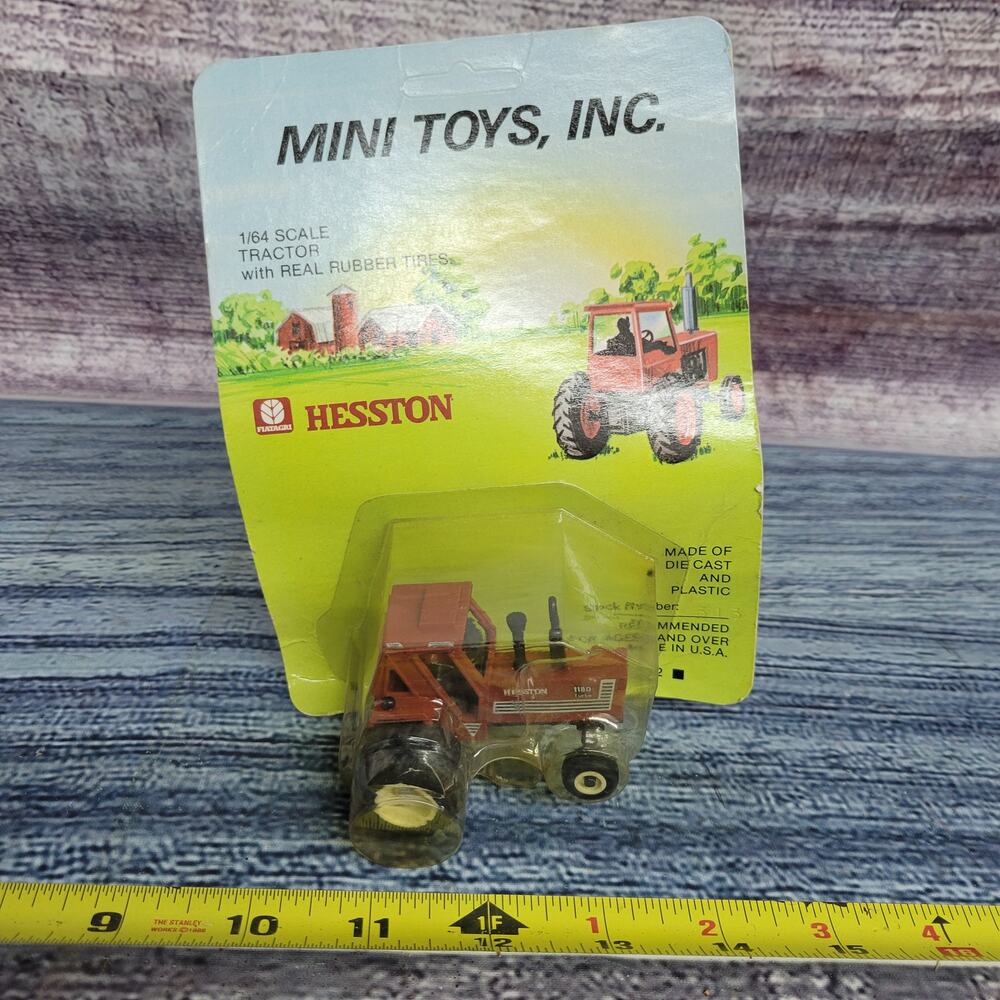Vtg Mini Toys 1/64 scale Hesston 1180 Turbo diecast/plastic tractor w/rear Duals